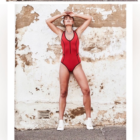 Duskii Oasis One-Piece Size Medium NWT - Picture 1 of 7